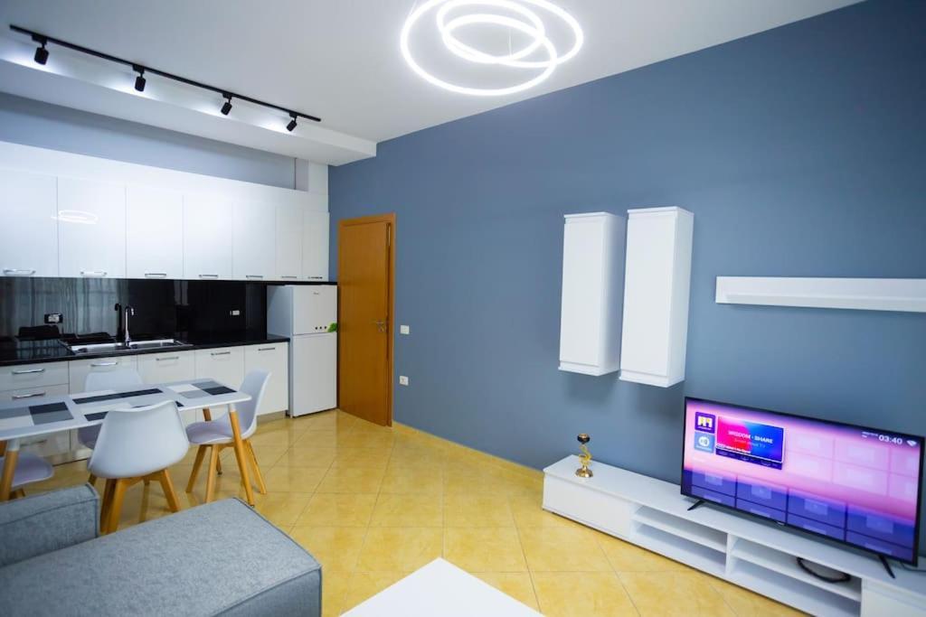 Apartment In Vlore Kejvi Exterior foto