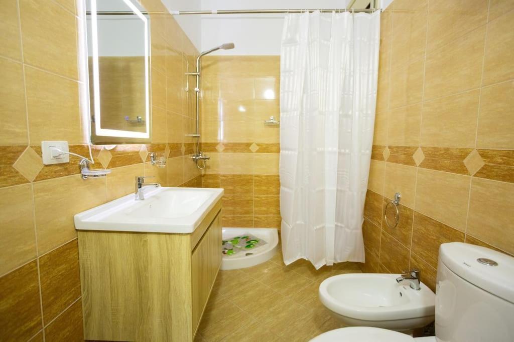 Apartment In Vlore Kejvi Exterior foto